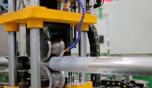 Online sizing process for copper-steel connecting tube dimensional control